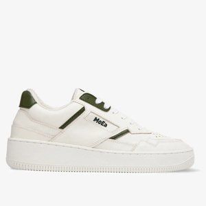 **NWT** Vegan Sustainable Sneakers -White and Green - Unisex
